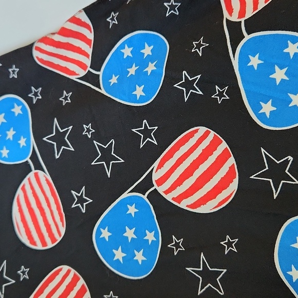 Pair of Lularoe leggings - Picture 2 of 7